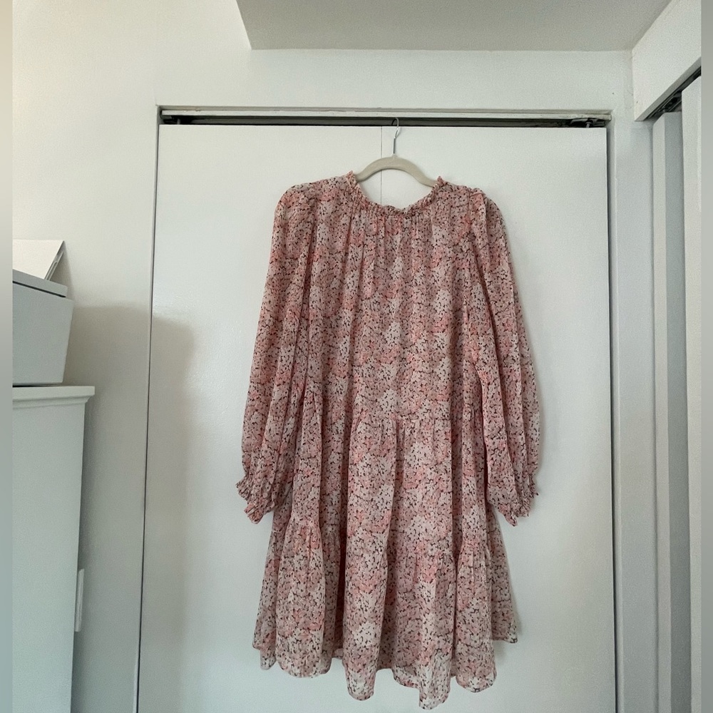 Pink floral long sleeve flowy dress size M